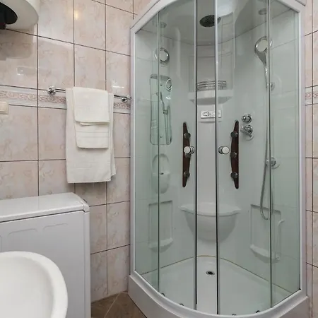 Julija Klovica V Appartement Zadar